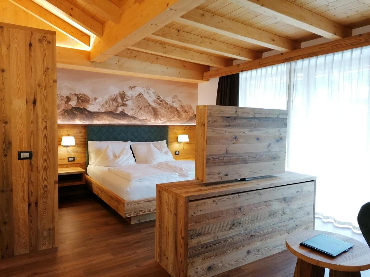 Dolomites B&B - Suites, Apartments And Spa Tesero Luaran gambar
