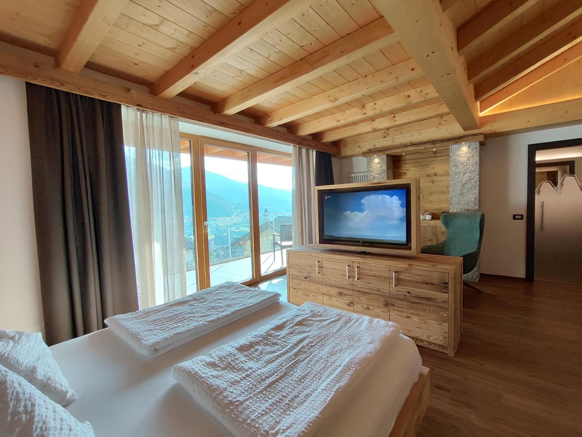 Dolomites B&B - Suites, Apartments And Spa Tesero Luaran gambar
