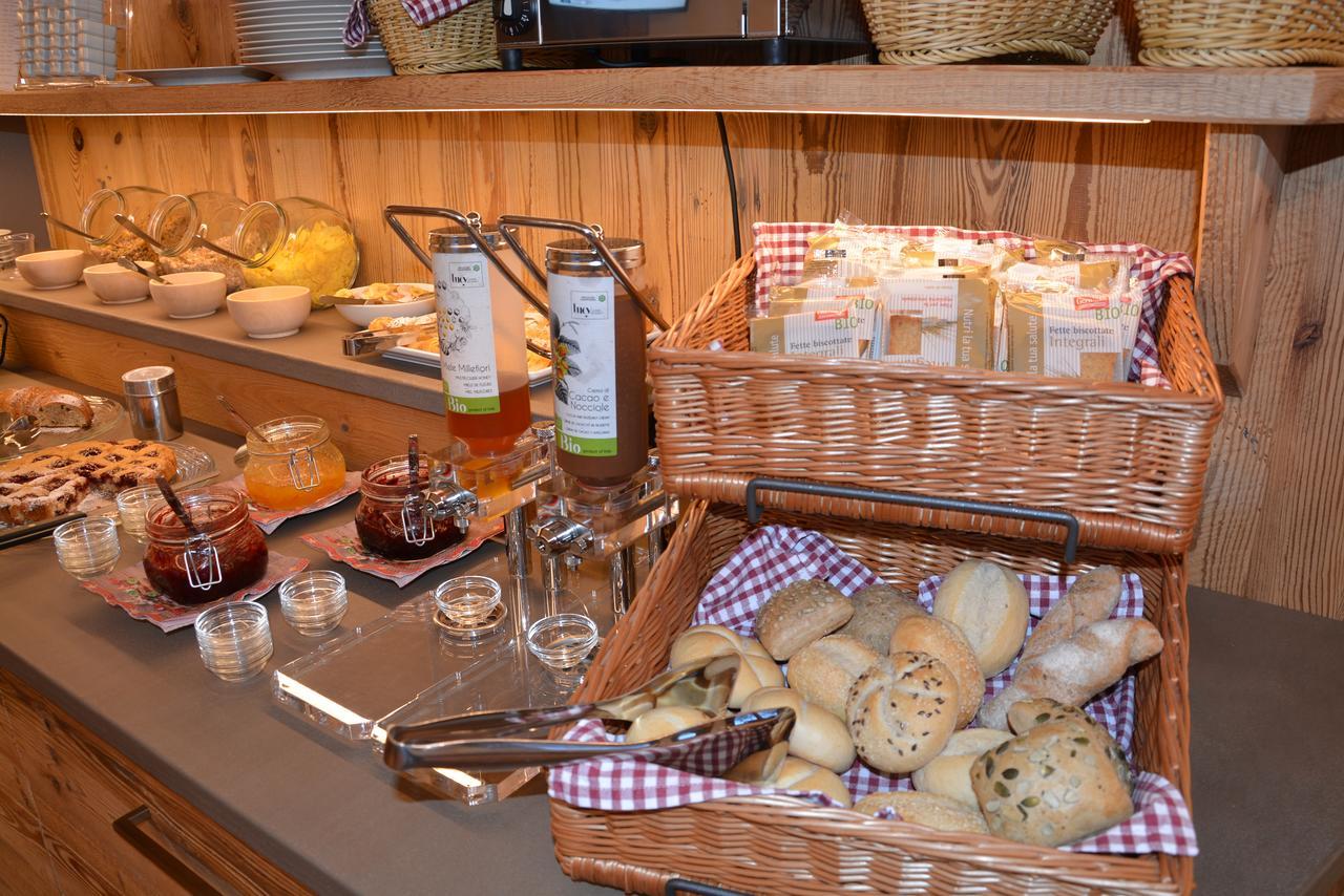 Dolomites B&B - Suites, Apartments And Spa Tesero Luaran gambar